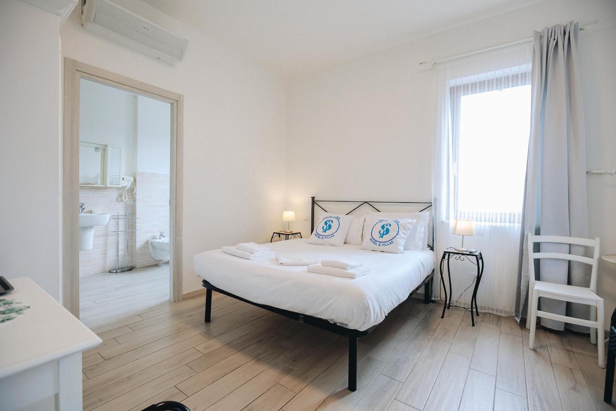 Sg Rooms - Casa Laura เปสเคียรา เดล การ์ดา ภายนอก รูปภาพ